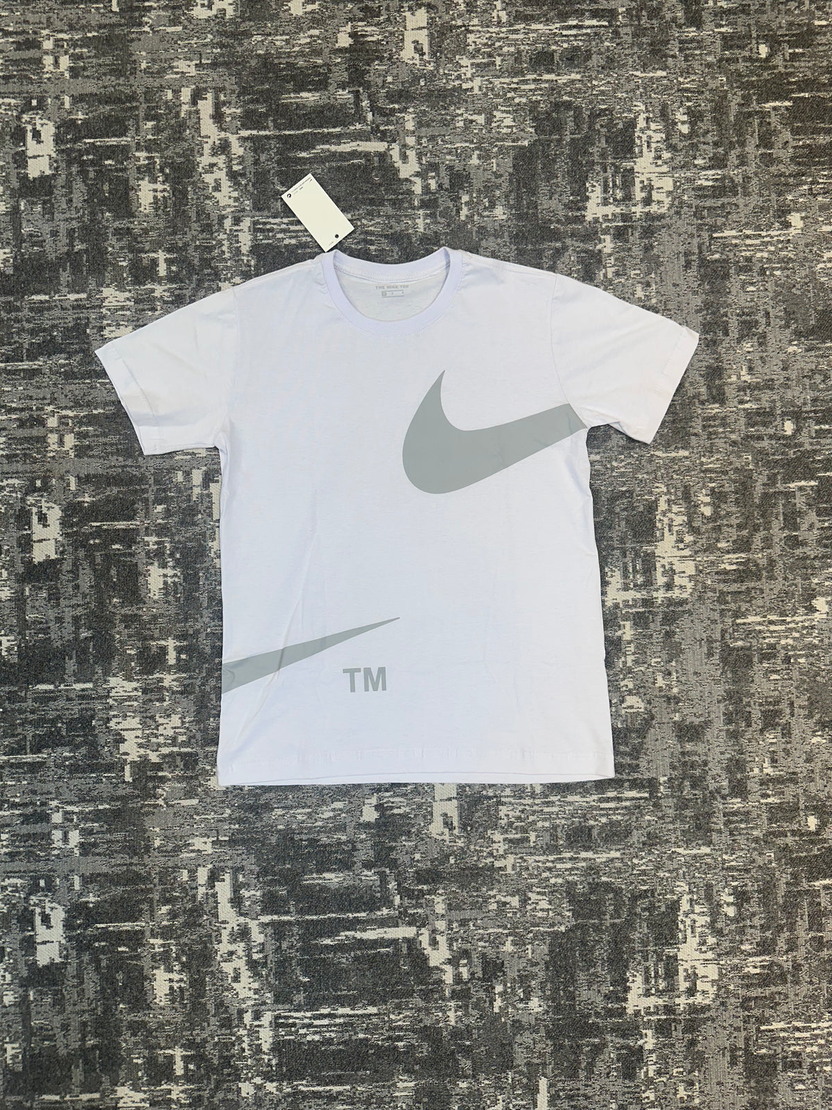 Camiseta NK - Branca
