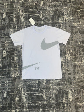 Camiseta NK - Branca